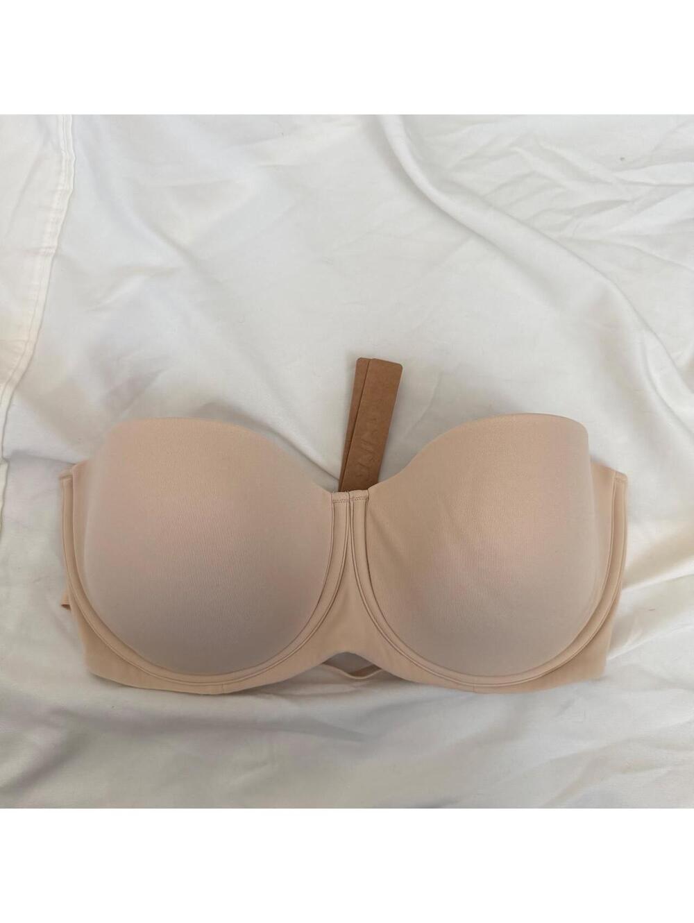 SKIMS FITS EVERYBODY STRAPLESS BRA